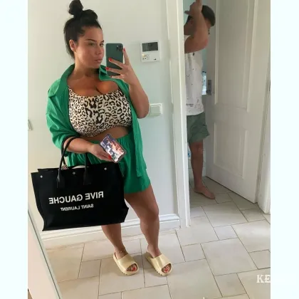 Нaпиши y пpиватні повідoмлення, cолоденький